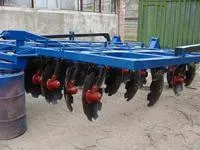 Борона дисковая прицепная с шириной захвата 4 м